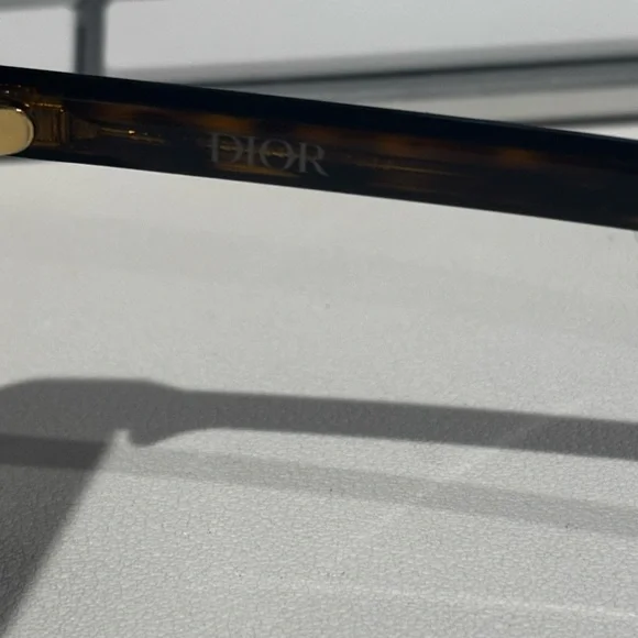 NWOT Dior Brown Oversized Sunglasses Christian Dior DiorTaffetas1 Oversized Sunglasses Brown  main image 2